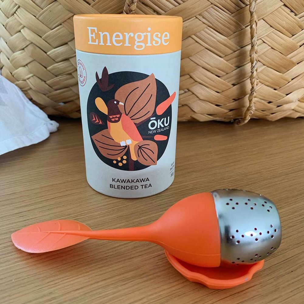 Oku Tea and Stainless Steel Leaf Infuser