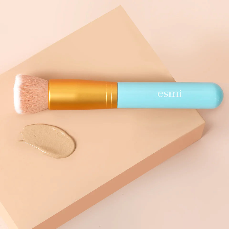 Esmi Liquid  Foundation Brush