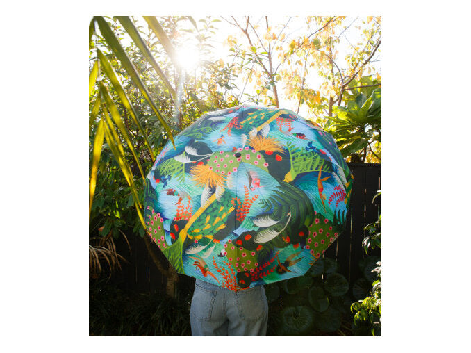 Moana Road Umbrella Wahine in Water